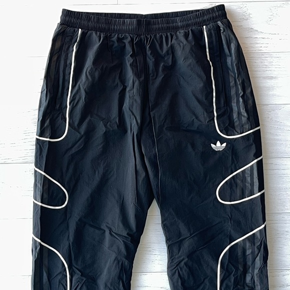 Adidas track pants - Picture 4 of 4